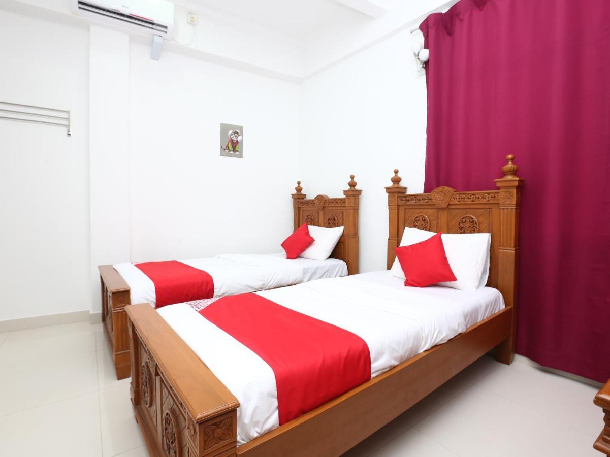 Super Oyo 89435 Nusantara Group Hotel Jertih Exterior photo